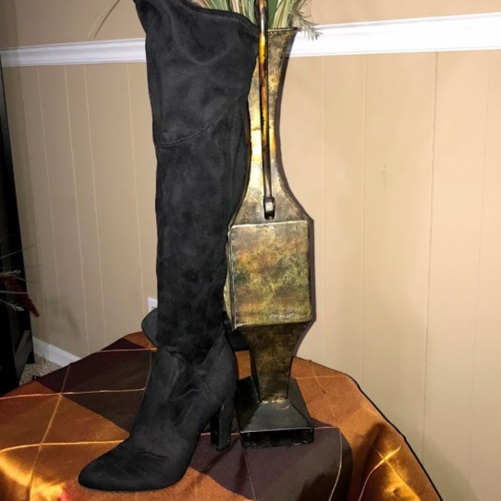 ❌SOLD❌UNISA-Black over the knee boots - Picture 5 of 12